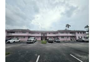 7520 Sw 82nd St G118, Miami