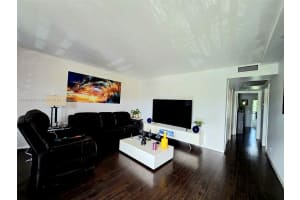 1401 Sw 135th Ter 213h Pembroke Pines, FL 33027 - MLS#A11904868