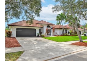 1044 Poplar Cir Weston, FL 33326 - MLS#A11904879