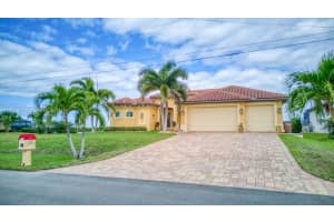 4635 NW 32nd Terrace, Cape Coral, FL 33993, - MLS#A11904882