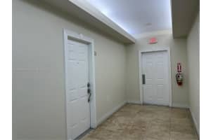 223 Calabria Ave 10 Coral Gables, FL 33134 - MLS#A11904899