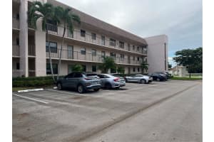 10466 Sunrise Lakes Blvd 108 Sunrise, FL 33322 - MLS#A11904911