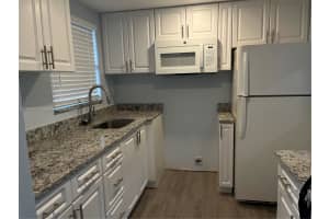 10466 Sunrise Lakes Blvd 108 Sunrise, FL 33322 - MLS#A11904911