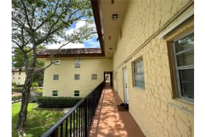 8600 Sw 109th Ave 4-211 Miami, FL 33173 - MLS#A11904924