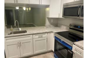 3252 Foxcroft Rd 314 Miramar, FL 33025 - MLS#A11904942