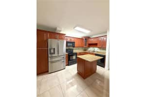 1790 Sw 122nd Pl 102-x Miami, FL 33175 - MLS#A11904965