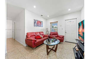 14761 Pierce St Miami, FL 33176 - MLS#A11904968