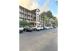 1300 Sw 124th Ter 304p Pembroke Pines, FL 33027 - MLS#A11904981