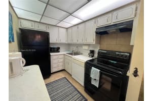 108 Bravado Ln APT 8, Palm Beach Shores, FL 33404, - MLS#A11904997