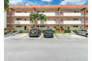 9520 S Hollybrook Lake Dr 205 Pembroke Pines, FL 33025 - MLS#A11905054