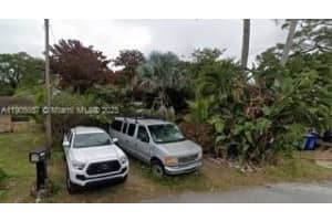 6117 Edwards Rd, Margate 6117 Edwards Rd, Margate