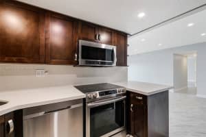 4705 NW 7th St, Miami, FL 33126, Sold 11/12/25