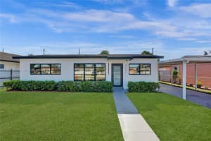 4631 E 8th Ct, Hialeah