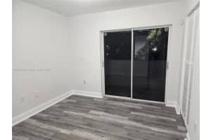 2730 W 76th St 201 Hialeah, FL 33016 - MLS#A11905122