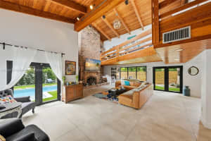 9200 Ne 12th Ave, Miami Shores