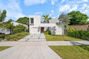 2127 Sw 11th Ter, Miami