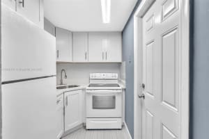 101 SE 6th Ave APT 1, Pompano Beach, FL 33060, - MLS#A11905171