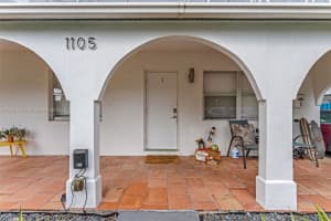 1105 Ne 10th St Hallandale Beach, FL 33009 - MLS#A11905179