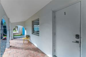 1105 Ne 10th St Hallandale Beach, FL 33009 - MLS#A11905179