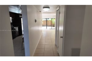 3326 Farragut St 6f Hollywood, FL 33021 - MLS#A11905198