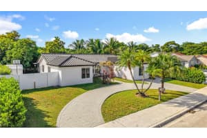 5874 Nw 199th St Hialeah, FL 33015 - MLS#A11905206