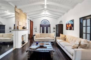 1368 Normandy Dr Miami Beach, FL 33141 - MLS#A11905259