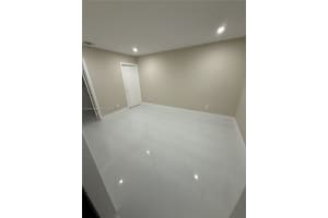 MLS# A11905262, Hialeah, Florida 33016