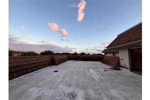 461 Ives Dairy Rd 402-2 Miami, FL 33179 - MLS#A11905265