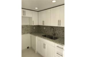 234 Antiquera Ave APT 12, Coral Gables, FL 33134, - MLS#A11905266