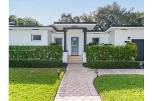 5750 Sw 55th St, Miami