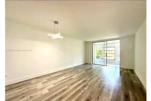 6750 Royal Palm Blvd 110e Margate, FL 33063 - MLS#A11905323