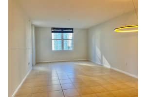 511 Se 5th Ave 923 Fort Lauderdale, FL 33301 - MLS#A11905331