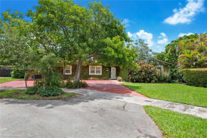 9500 Sw 79th Street, Miami, Fl 33173, Miami