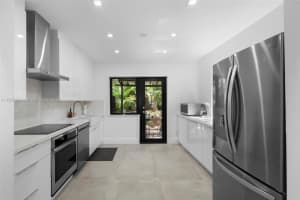 829 Sw 4th Ct Fort Lauderdale, FL 33312 - MLS#A11905352