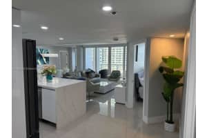 1717 N Bayshore Dr A1840, Miami, FL 33132, - MLS#A11905376