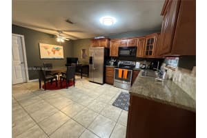 MLS# A11905409, Hollywood, Florida 33020