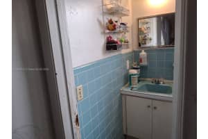 12195 W Dixie Hwy 1b Hwy 1b North Miami, FL 33161 - MLS#A11905410