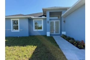 617 Valley Ave S Lehigh Acres, FL 33974 - MLS#A11905415