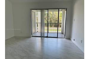 610 S Park Rd 27-1 Hollywood, FL 33021 - MLS#A11905419