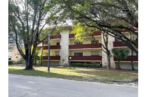 1205 Mariposa Ave 402 Coral Gables, FL 33146 - MLS#A11905424