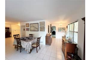 1205 Mariposa Ave 402 Coral Gables, FL 33146 - MLS#A11905424