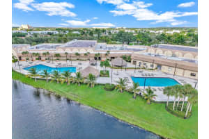 453 Lakeview Dr 1 Weston, FL 33326 - MLS#A11905431