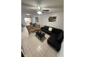 3041 W 76th St B-103 Hialeah, FL 33018 - MLS#A11905446