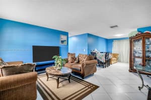 1005 Sw 18th St Boynton Beach, FL 33426 - MLS#A11905449