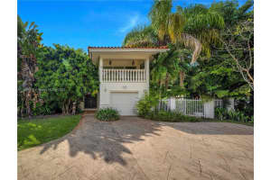 4000 Alhambra Cir Coral Gables, FL 33146 - MLS#A11905478