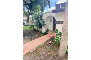 6835 Sw 128th Ct Miami, FL 33183 - MLS#A11905485