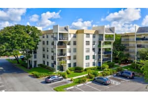 6190 Woodlands Blvd 106 Tamarac, FL 33319 - MLS#A11905488