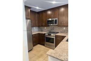 8000 SW 81st Dr APT 108, Miami, FL 33143, - MLS#A11905526