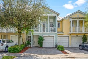 10760 Nw 74th Ln Doral, FL 33178 - MLS#A11905532