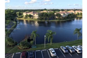 250 Jacaranda Dr 402 Plantation, FL 33324 - MLS#A11905617